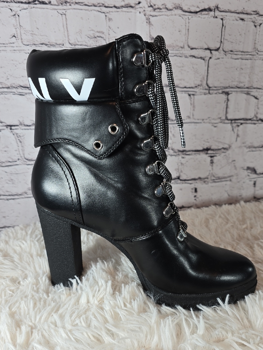 DKNY Black Lace-Up Heeled Boots Size 9 NWOT - Picture 7 of 13